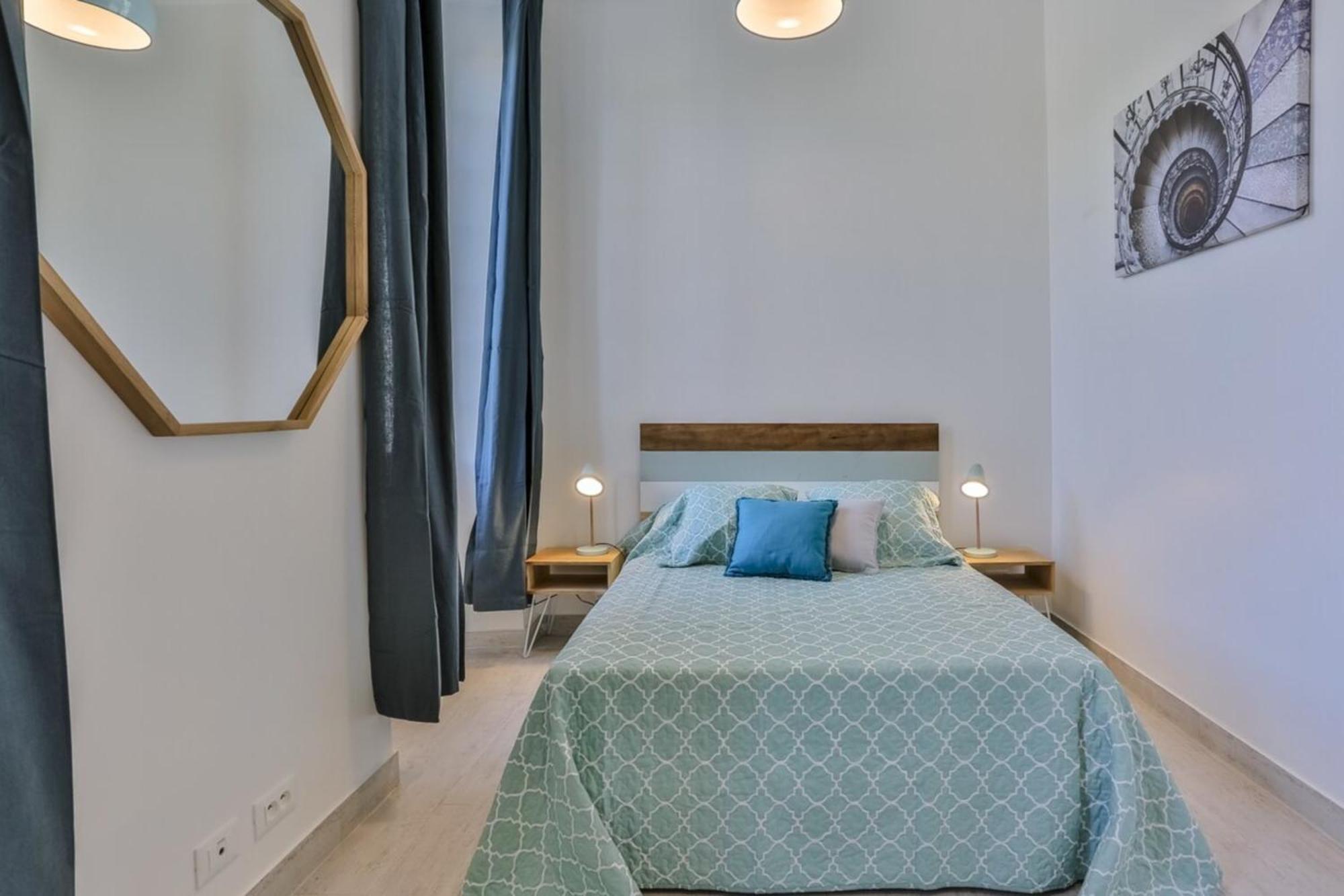 Garib - Place Garibaldi - 4 Rooms - Balcony Nice Bagian luar foto